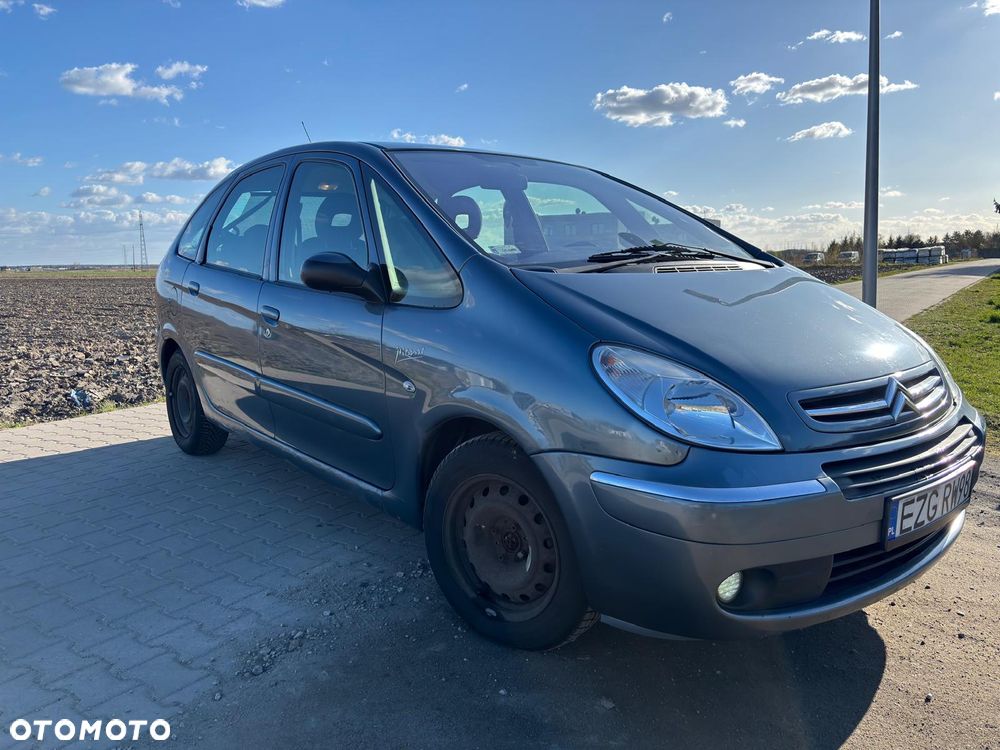 Citroën Xsara Picasso 1.6 HDi Exclusive - 4