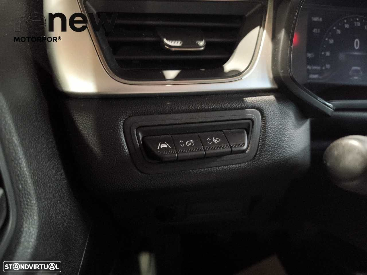 Renault Captur - 22