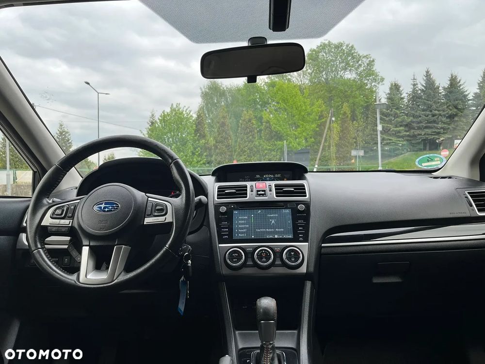 Subaru XV 2.0 i Exclusive Lineartronic - 10