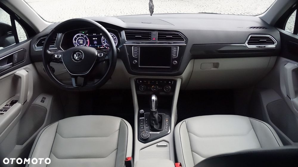 Volkswagen Tiguan - 5