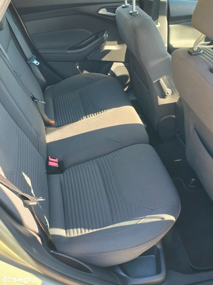 Ford Focus 1.0 EcoBoost Gold X (Trend) - 8