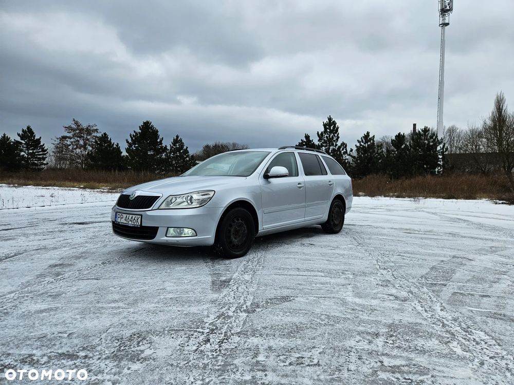 Skoda Octavia 2.0 TDI DPF Elegance - 3