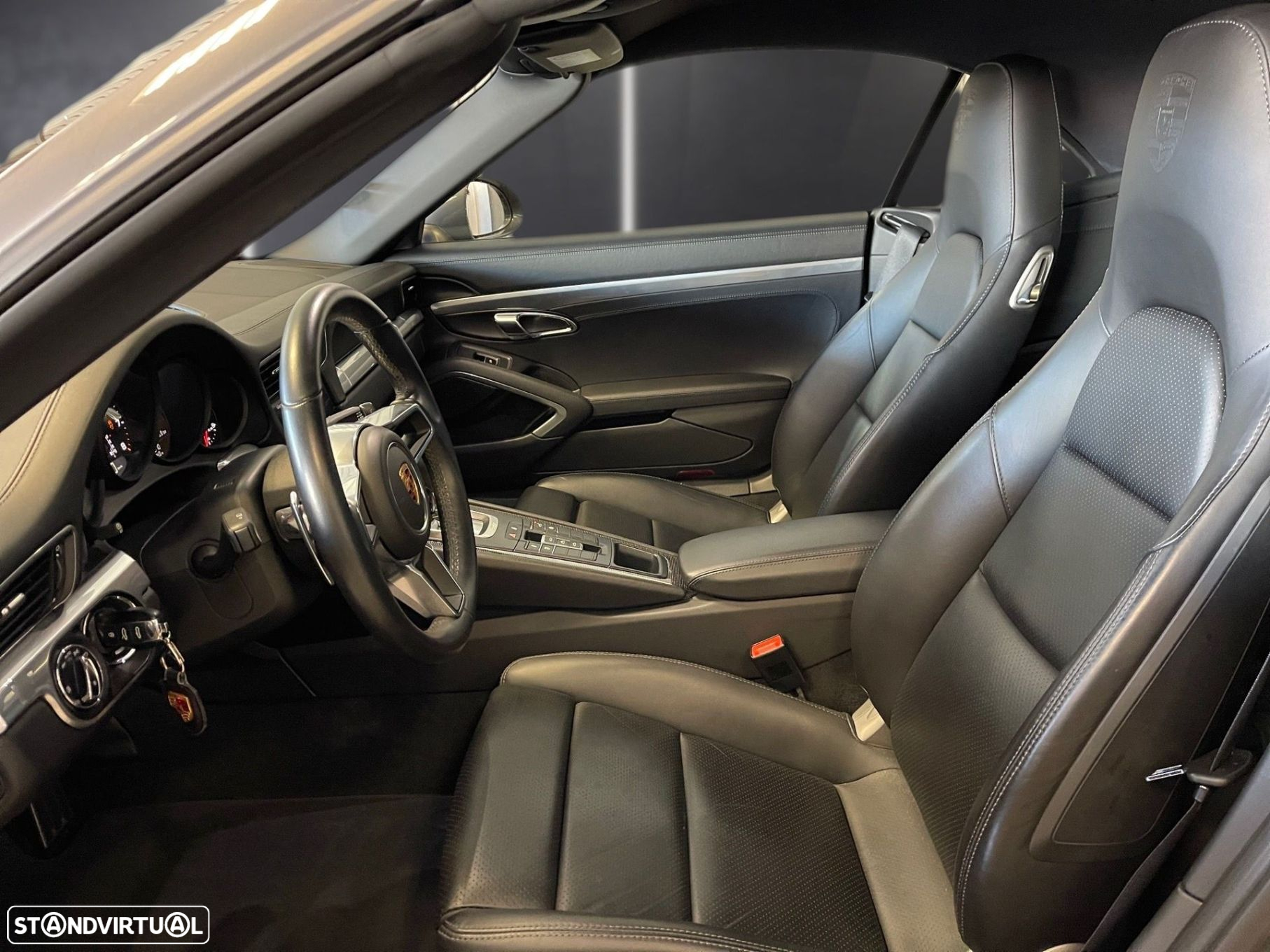 Porsche 911 (991) Carrera 4 PDK - 12