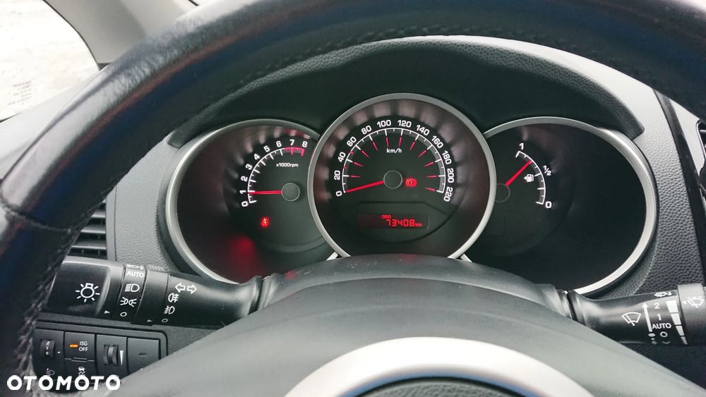 Kia Venga 1.6 Business Line - 18