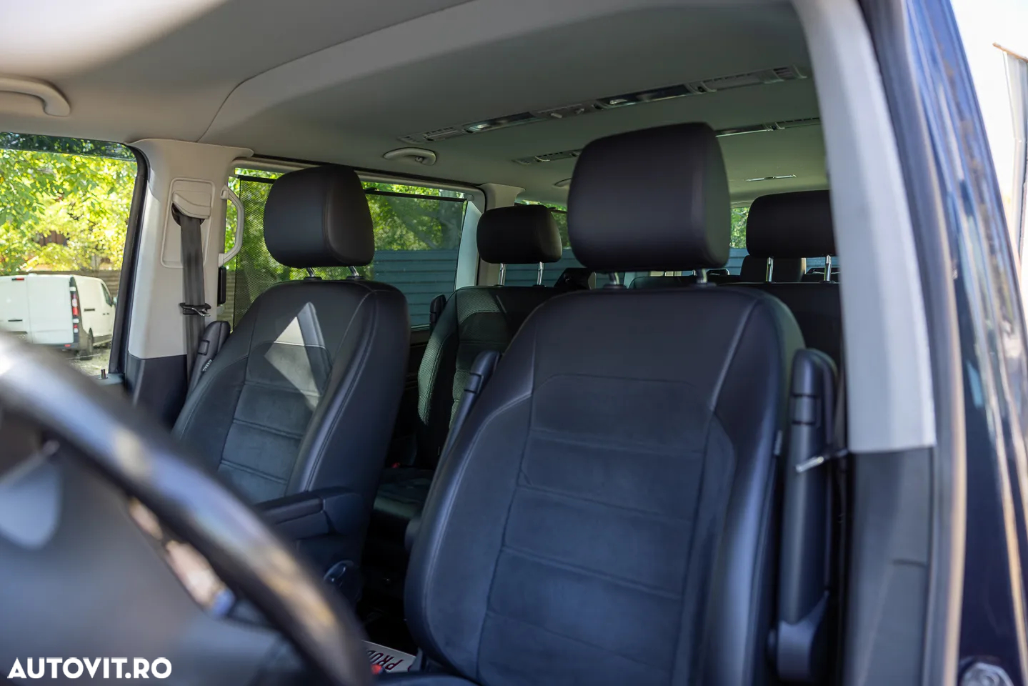 Volkswagen Multivan - 6