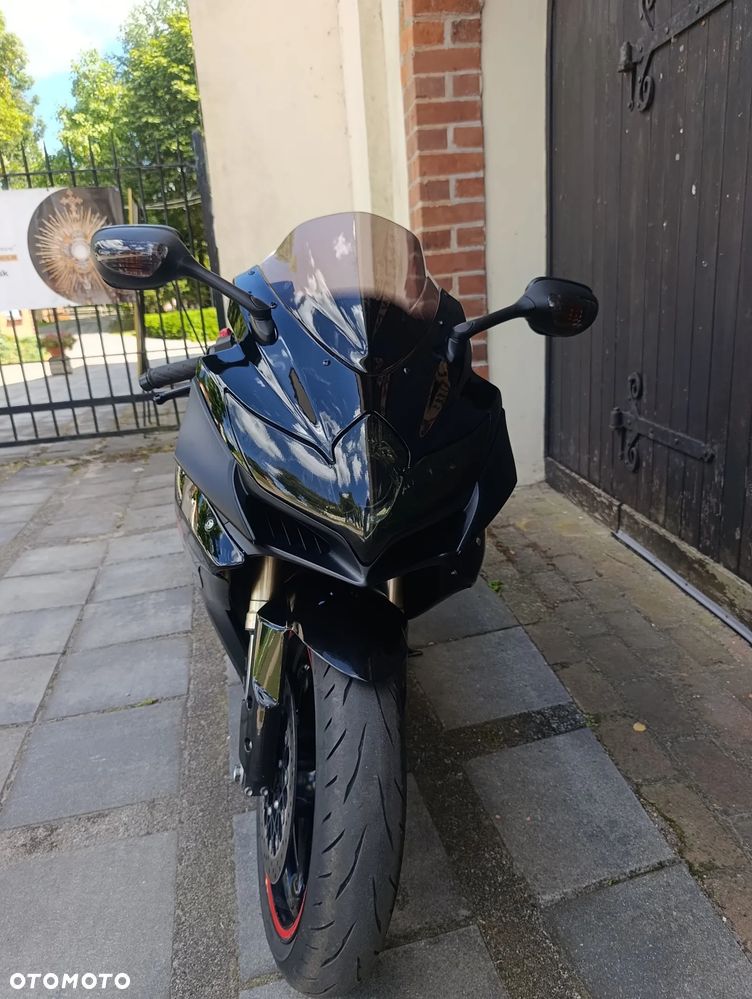Suzuki GSX-R - 7