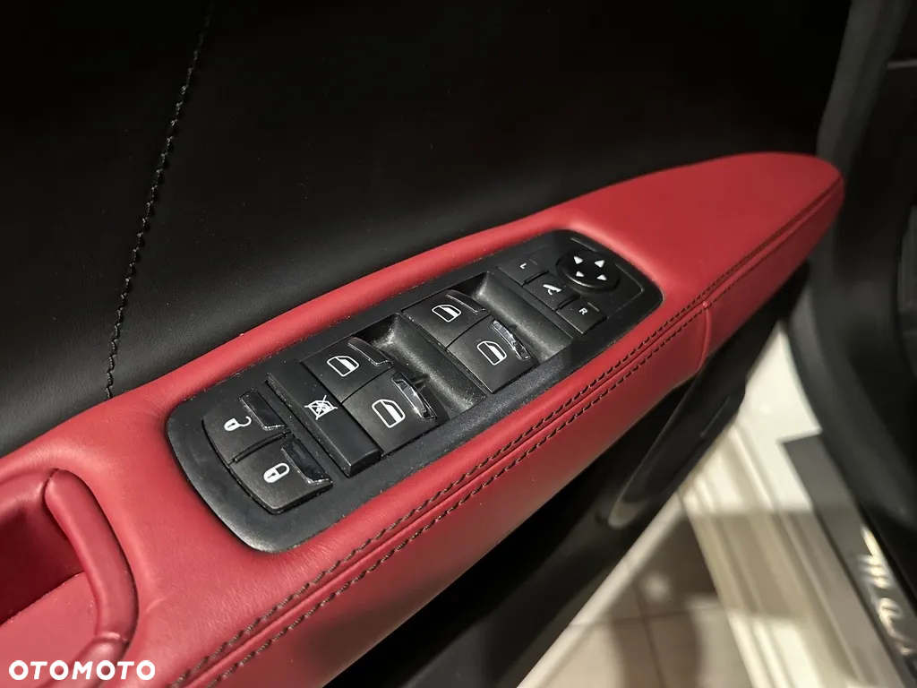 Maserati Ghibli - 21