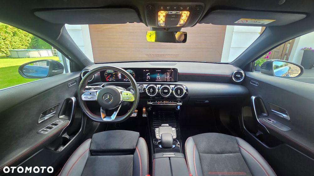 Mercedes-Benz Klasa A 200 AMG Line 7G-DCT - 12
