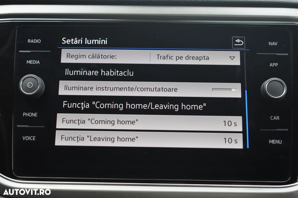 Volkswagen T-Roc 2.0 TDI DSG Design - 25