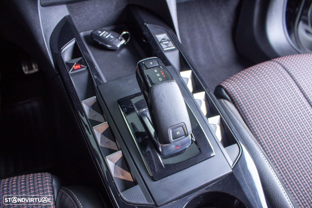 DS DS3 Crossback 1.2 PureTech Performance Line EAT8 - 8