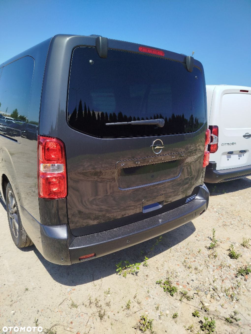 Opel Zafira - 10