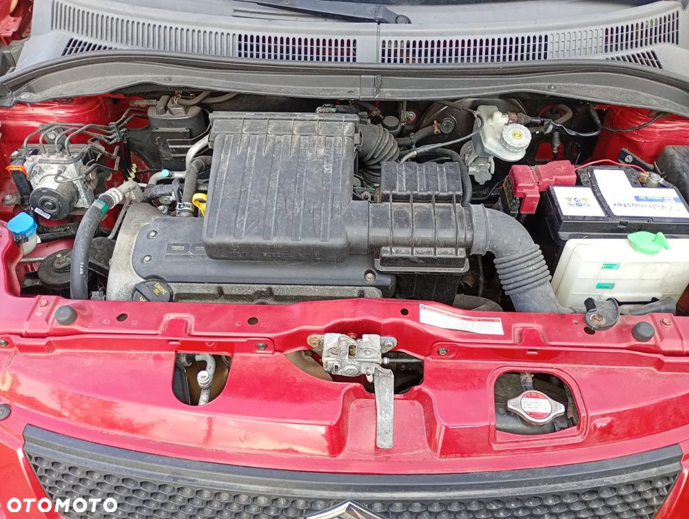 Suzuki Swift - 11