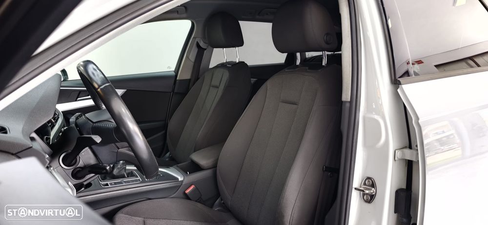 Audi A4 Avant 2.0 TDI S-line - 31
