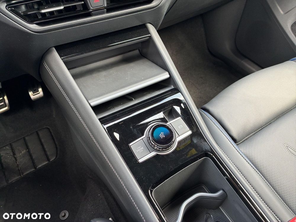 Volkswagen Tiguan - 24