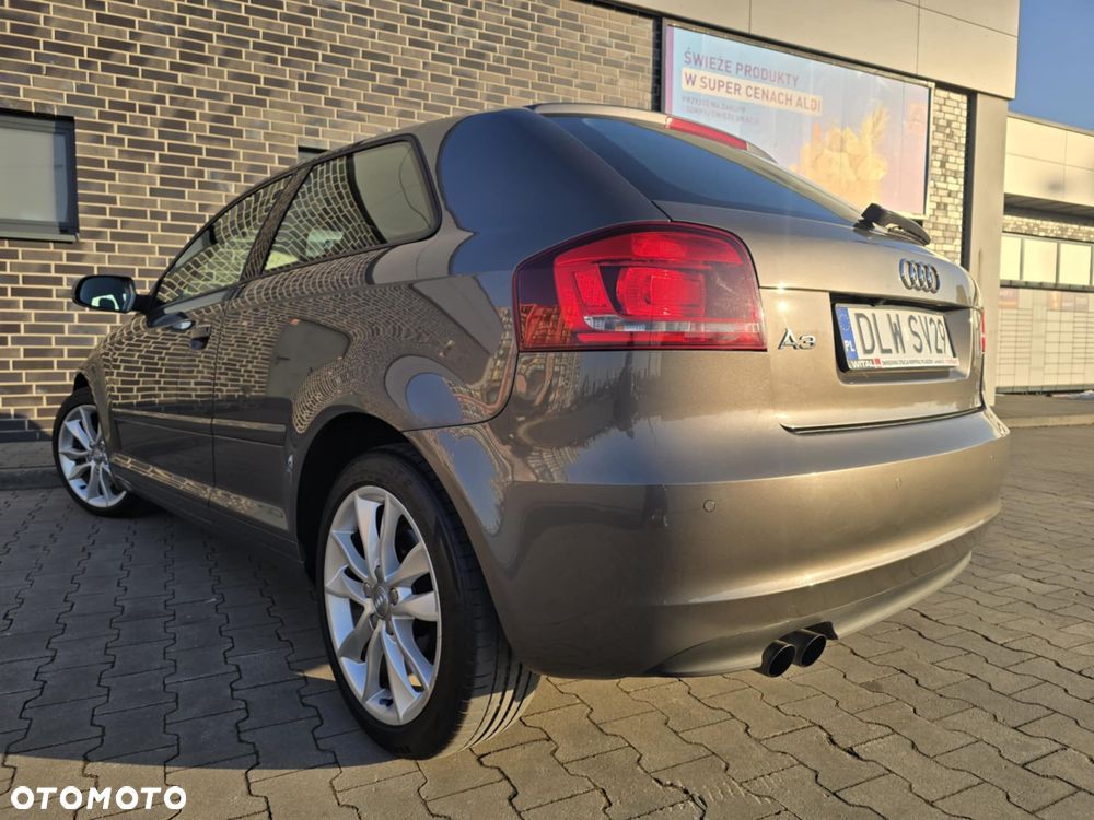 Audi A3 3-drzwiowe 2.0 TDI Quattro Ambiente - 11