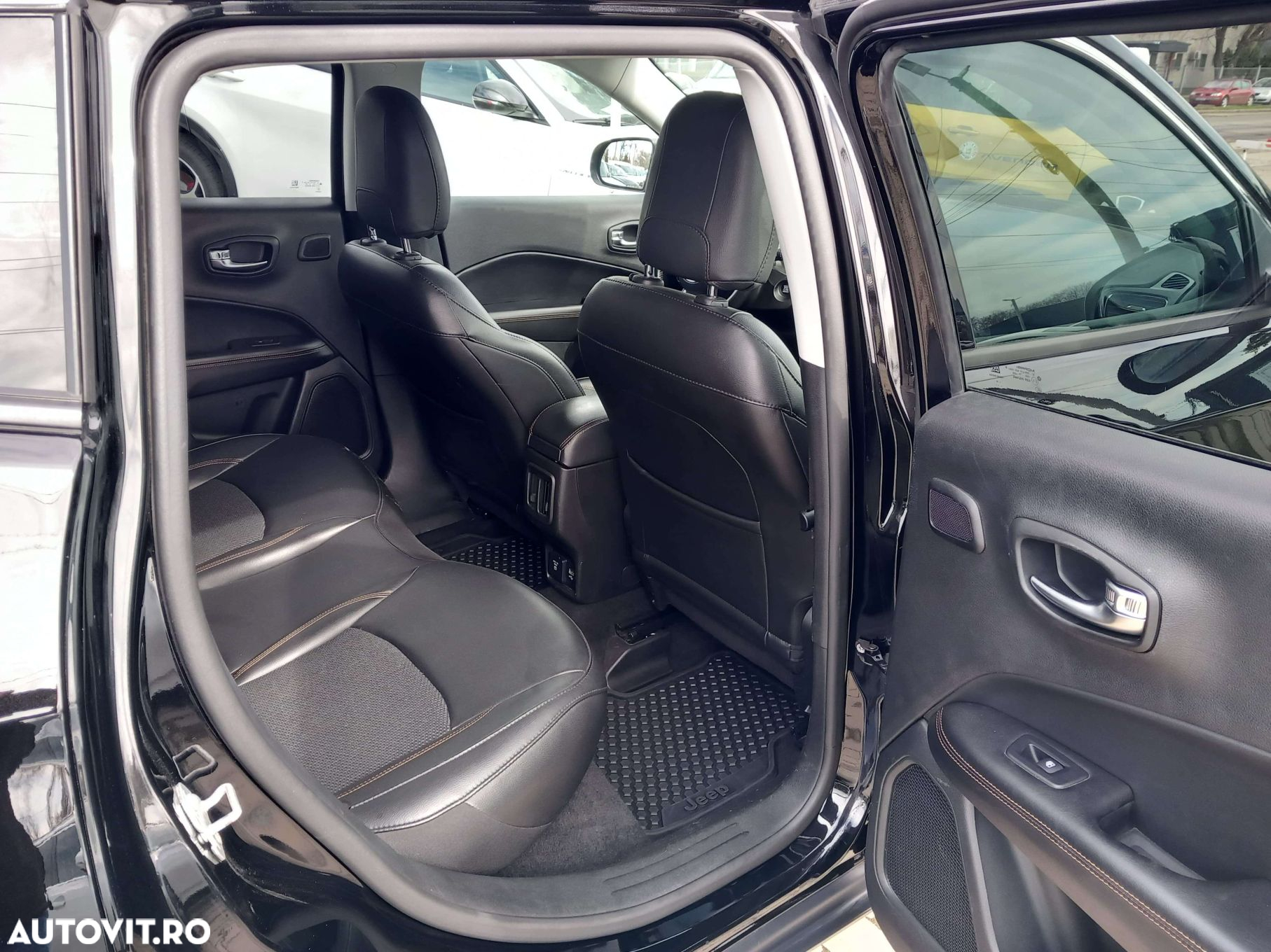 Jeep Compass 1.4 M-Air 4x4 AT Limited - 12