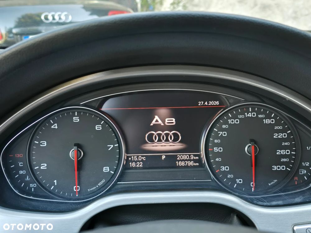 Audi A8 4.2 FSI Quattro - 9
