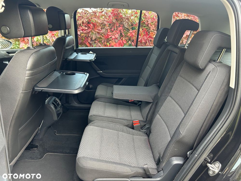 Volkswagen Touran 1.6 TDI BMT Trendline - 29