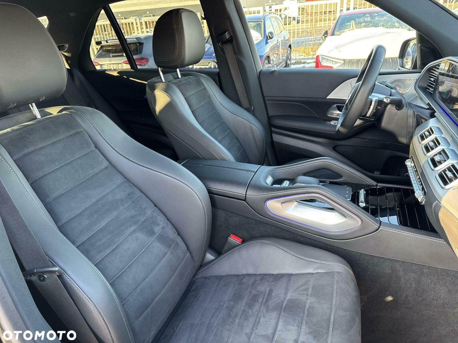 Mercedes-Benz GLE - 21