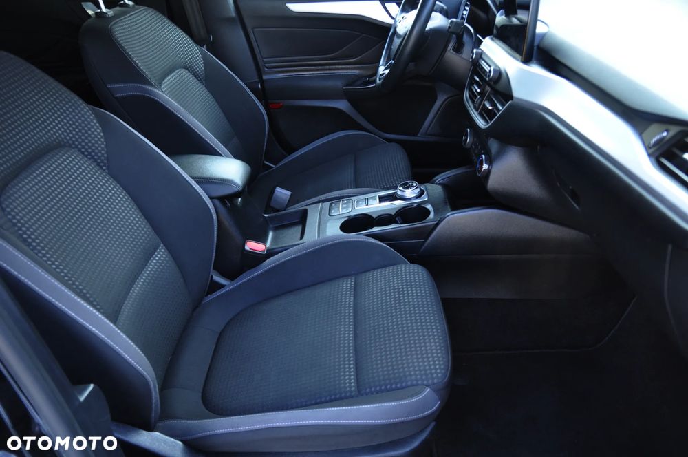 Ford Focus 2.0 EcoBlue Active Business - 8