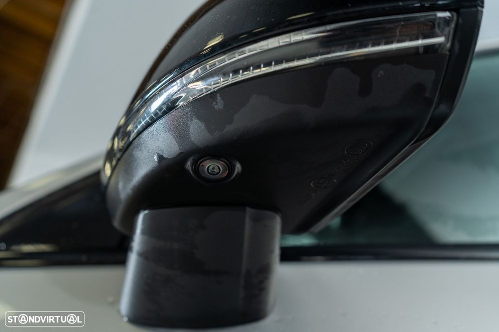 Volvo C40 Recharge 82 kWh Single M. Extended Range RWD Core - 27