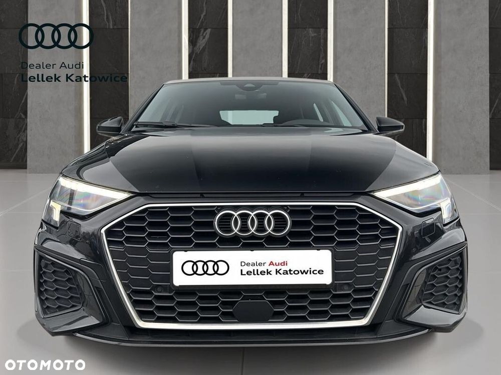 Audi A3 Sportback - 3