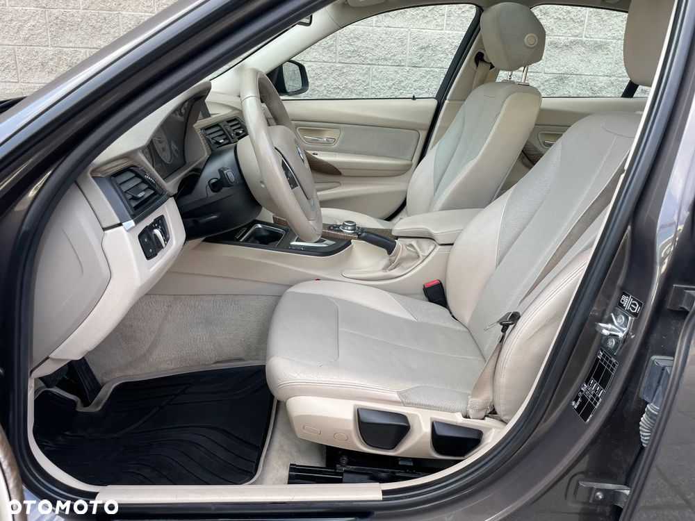 BMW Seria 3 320d Efficient Dynamics Edition Luxury Line - 9