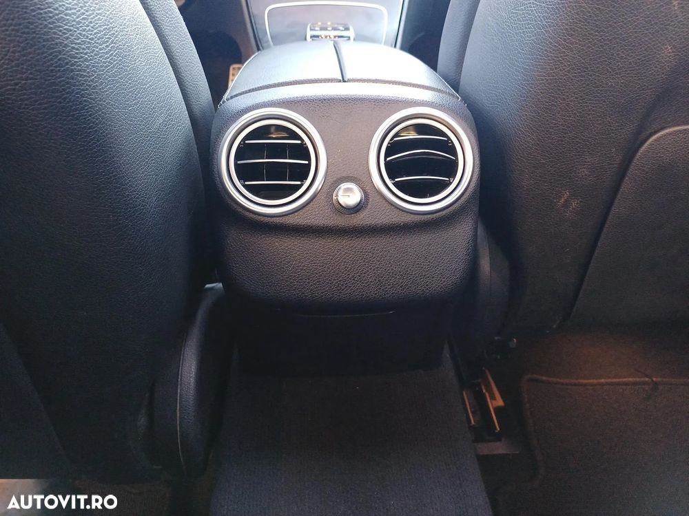 Mercedes-Benz C 200 9G-TRONIC AMG Line - 21