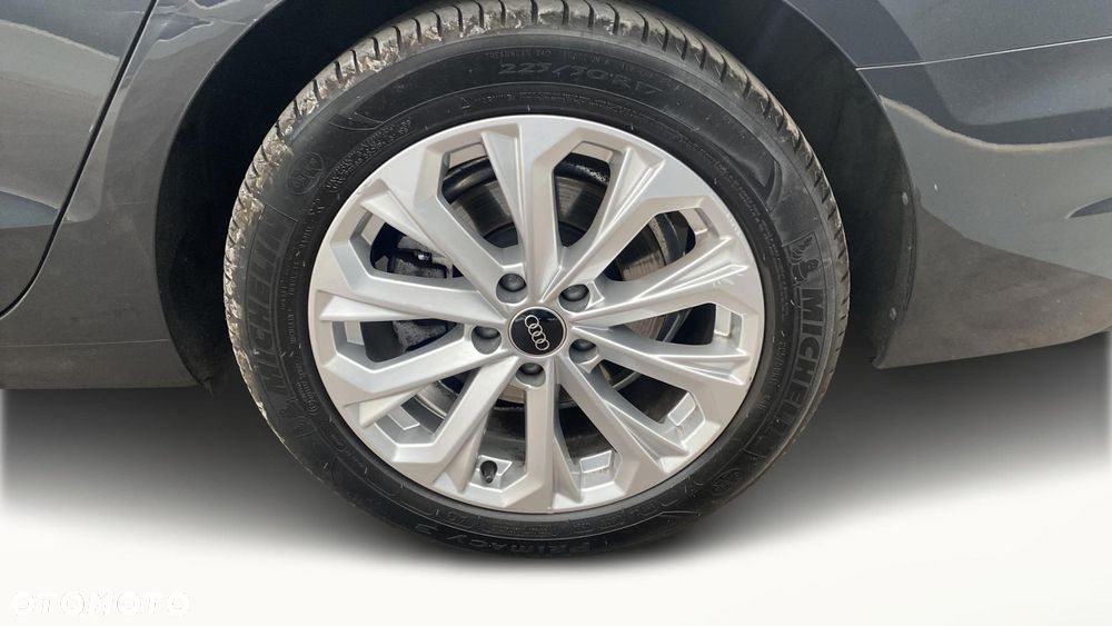 Audi A4 Limousine 35 TFSI mHEV S tronic - 14