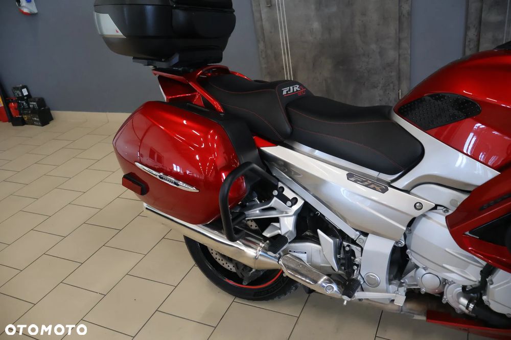 Yamaha FJR - 13
