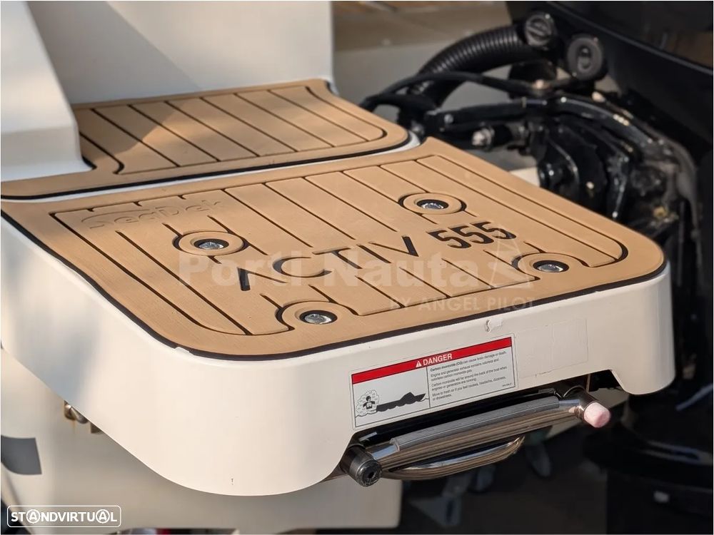 Quicksilver Activ 555 Cabin - 10