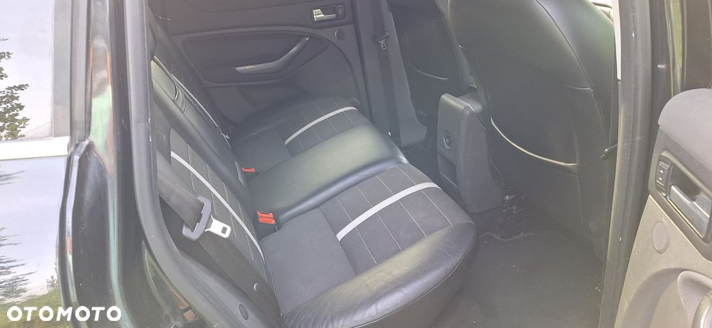 Ford Kuga 2.0 TDCi Titanium - 13