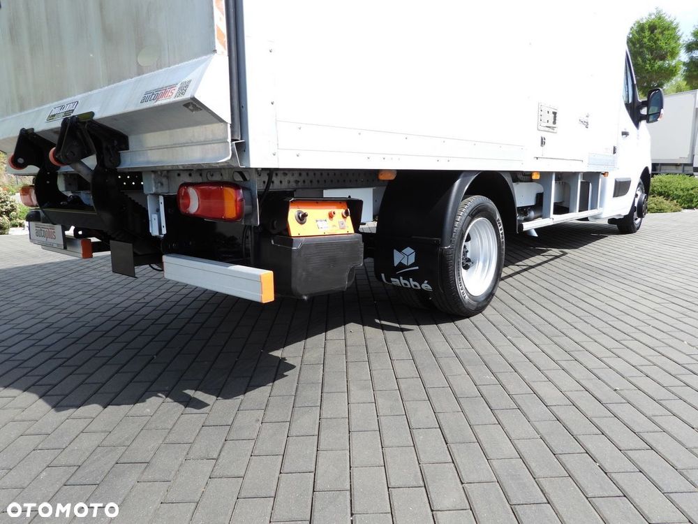 Renault MASTER KONTENER WINDA 8 PALET TEMPOMAT NAWIGACJA LEDY BLIŹNIACZE KOŁA KLIMATYZACJA  145KM - 25