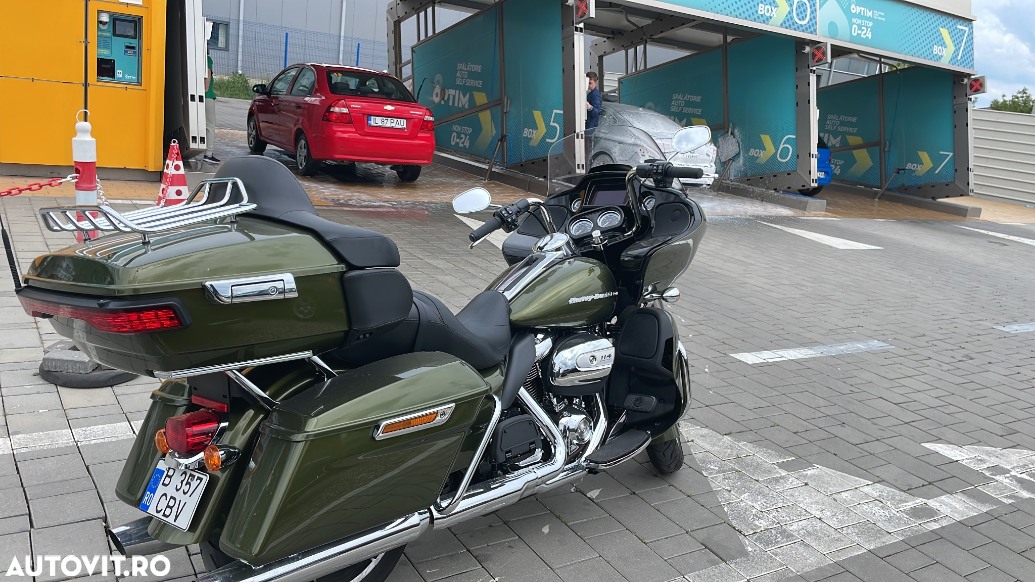 Harley-Davidson Road Glide - 10