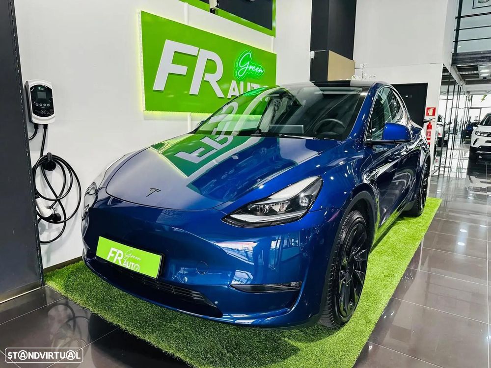 Tesla Model Y Long Range Dual Motor AWD - 21