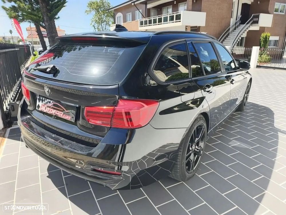 BMW 318 i Sport Line - 14