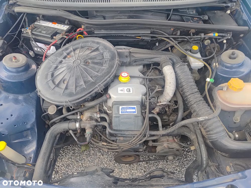 Ford Sierra 1.6 CLX - 17