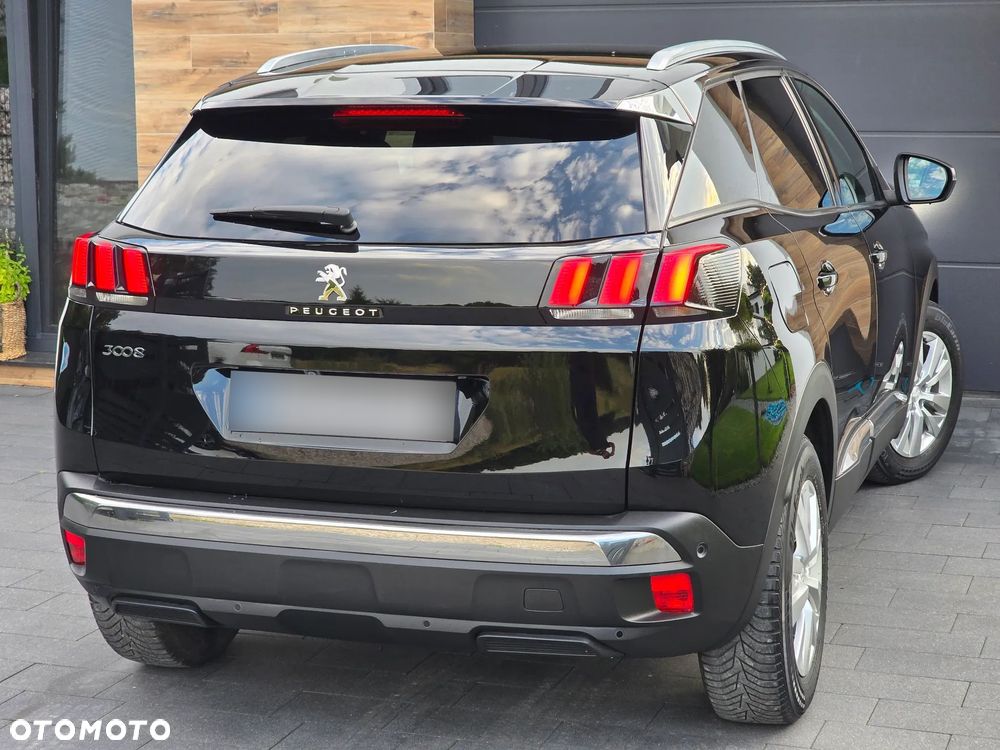 Peugeot 3008 1.5 BlueHDi Allure Pack S&S EAT8 - 22