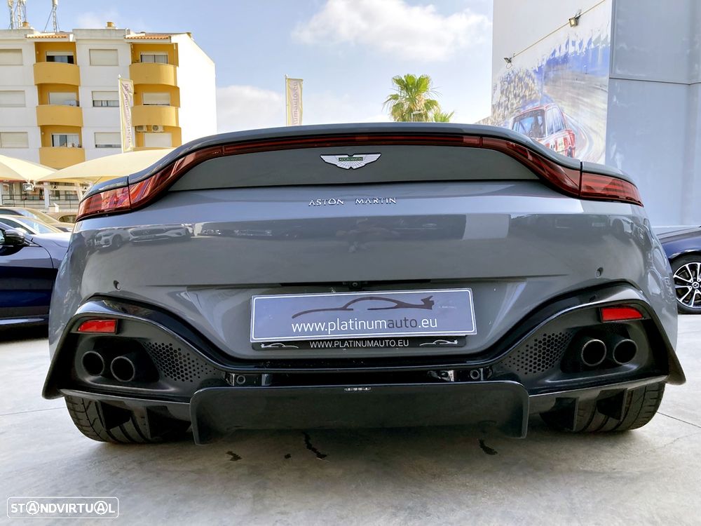 Aston Martin Vantage Coupe Standard - 35