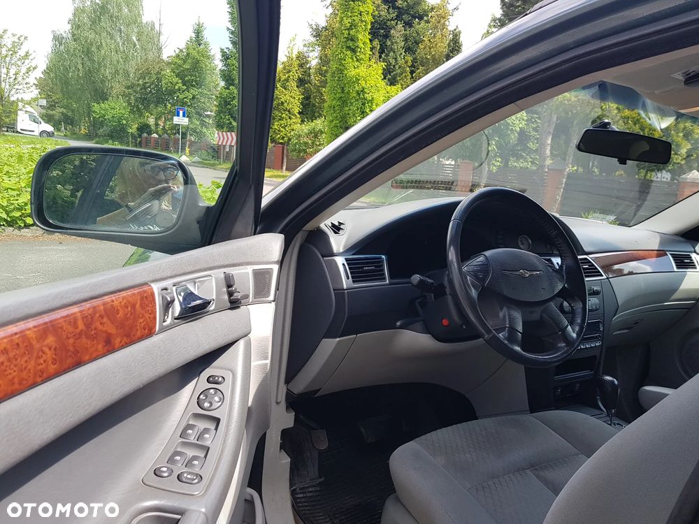 Chrysler Pacifica 4.0 - 5