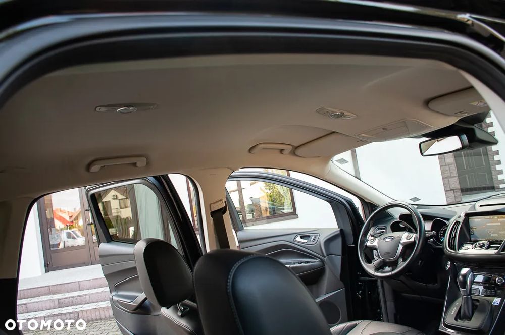 Ford Kuga - 23