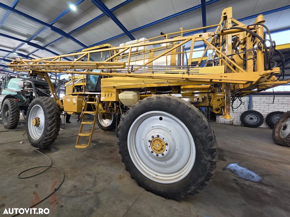 Challenger rogator 1074 - 8