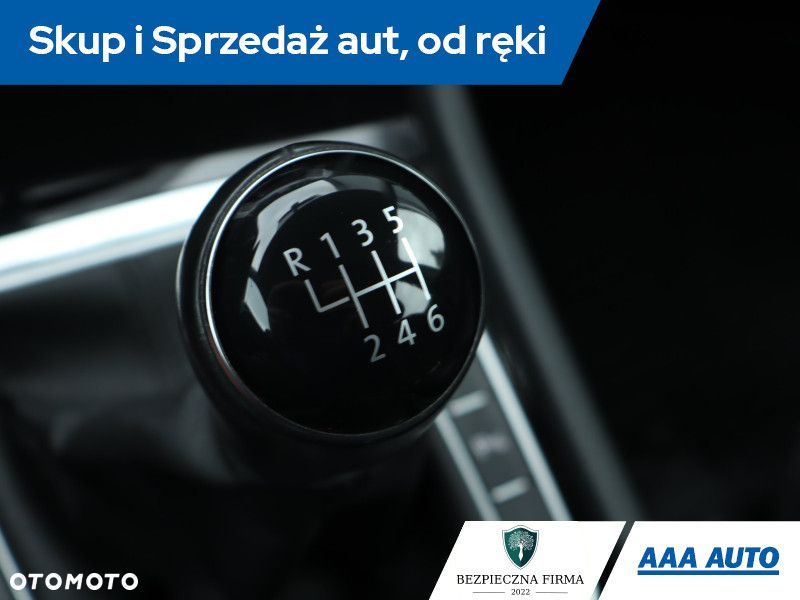 Volkswagen Golf Variant - 15