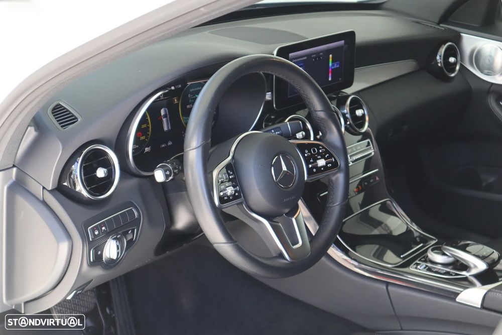 Mercedes-Benz C 300 de Avantgarde - 19