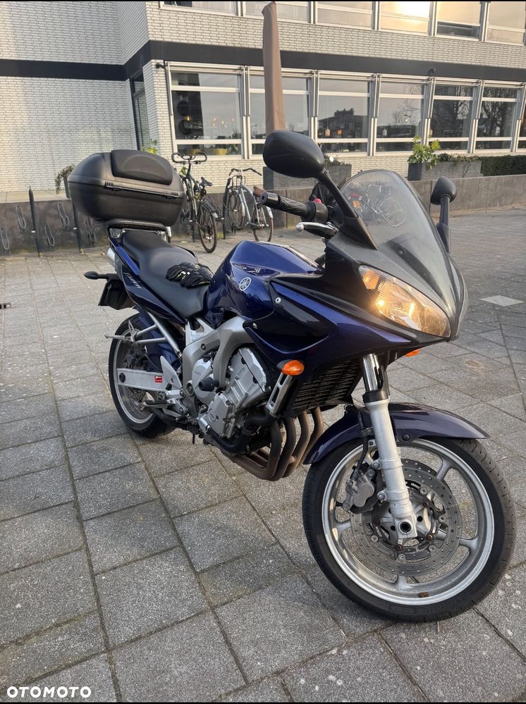 Yamaha FZ6 - 3