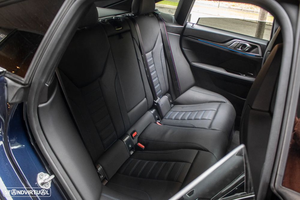 BMW i4 M50 Pack Desportivo M Pro - 37