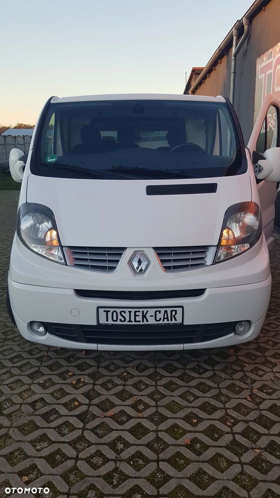 Renault Trafic - 19