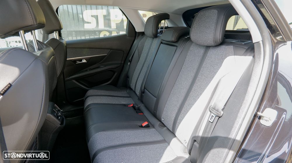 Peugeot 3008 1.5 BlueHDi Allure - 12