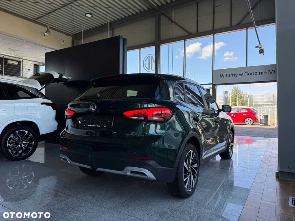MG ZS Hybrid+ - 15