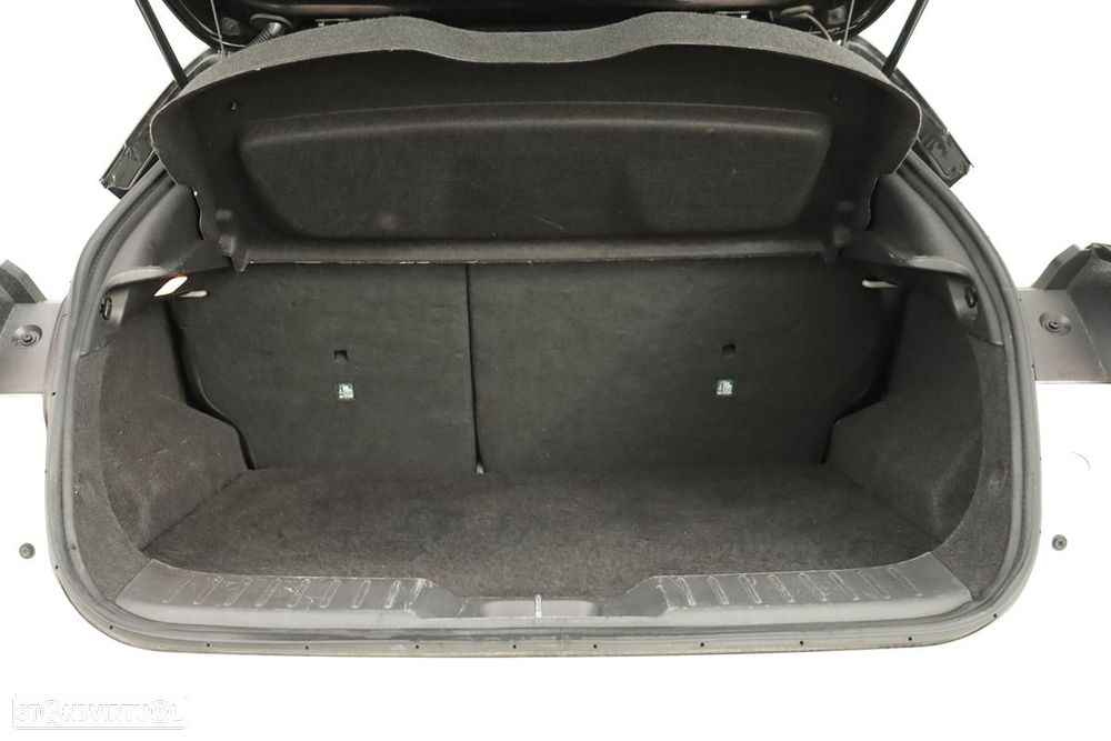 Nissan Juke 1.0 DIG-T N-Design Black DCT - 22